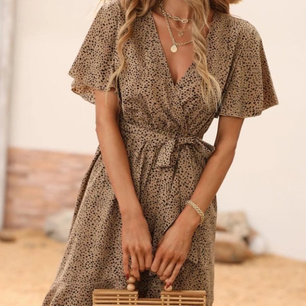 Butterfly Sleeve Wrap belted Dress Tan Dalmatian - Picture 4 of 5